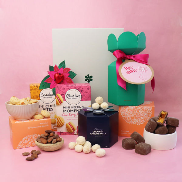 Valentine Gourmet Hamper | Gift Baskets | Gifts for Friends – Edible ...