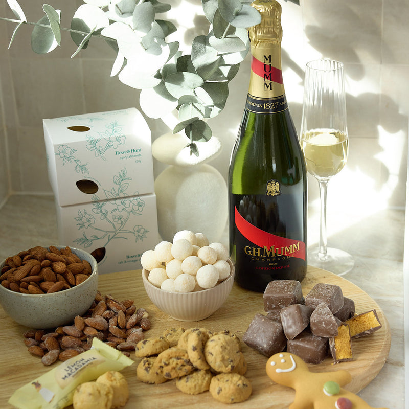 Christmas G.H.Mumm Delight Hamper
