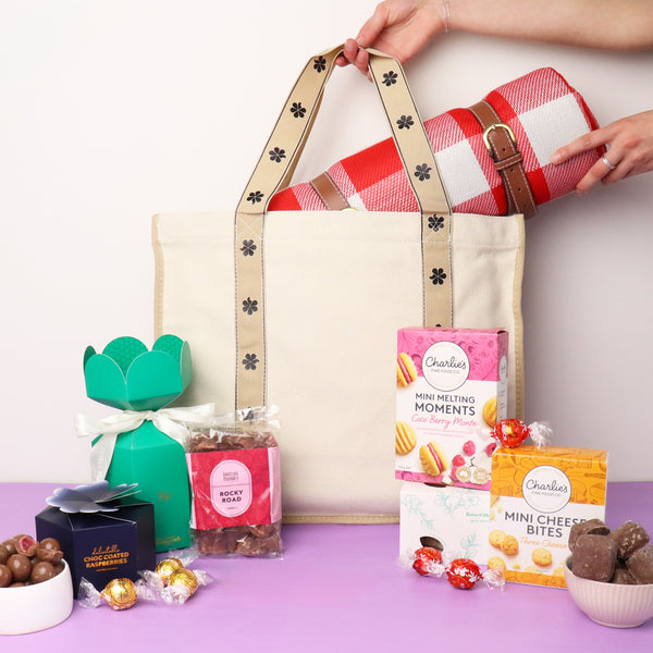 Gift Boxes & Hampers | Chocolate Bouquets | Same Day Delivery – Edible ...