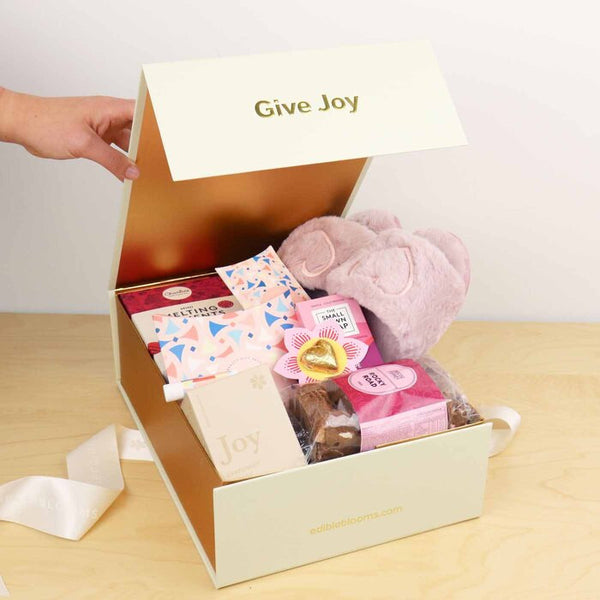 Pamper Treat Gift Hamper Gift Baskets Gifts for Friends Edible